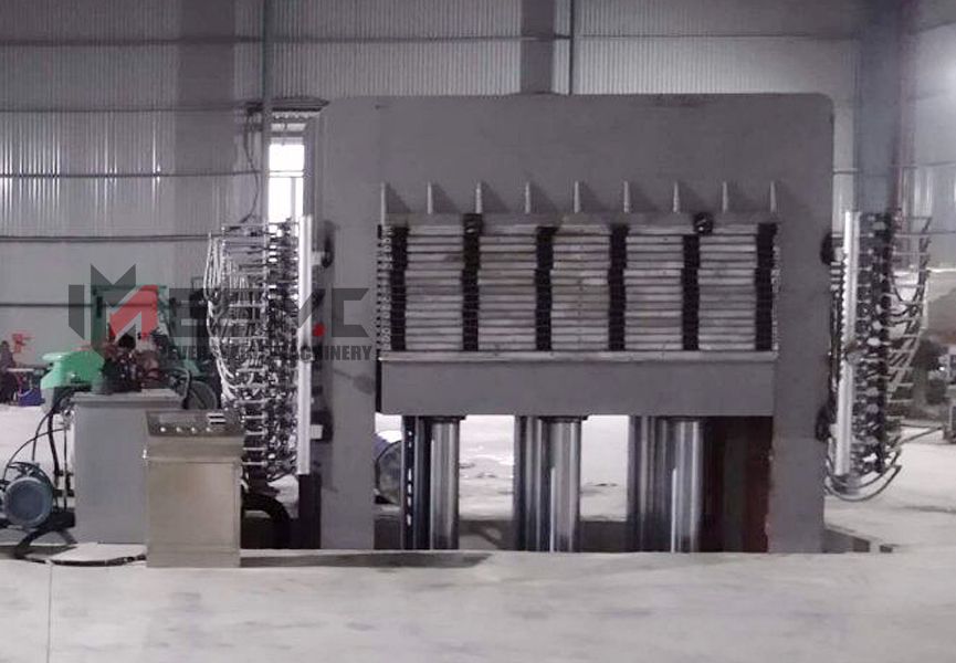 plywood hot press 800T.jpg