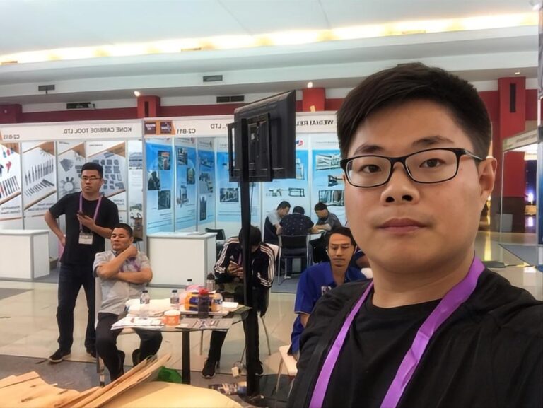 2018 Indonesia wood working machine expo (1)